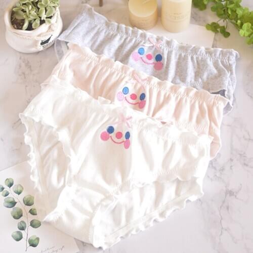 Cute Cartoon Smile Face Women Underwear Japan Style Embroidery Cotton Briefs Lovely Lady Girls Seamless Panties Dropshipping