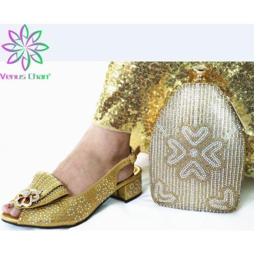Latest Design Nigerian Shoes and Matching Bags Set Decorated with Rhinestone Shoe and Bag for Nigeria Party African Women Shoes