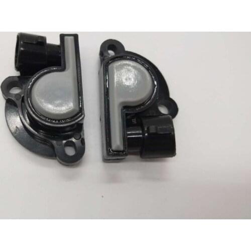 SMD 2PCS TPS Throttle Position Sensor 17111822 17087061 817204 For Opel Combo Kadett 17106682 17087654