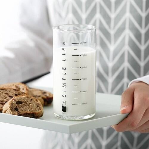 High borosilicate thickened milk cup glass scale cup creative single-layer heat-resistant transparent glass with straw
