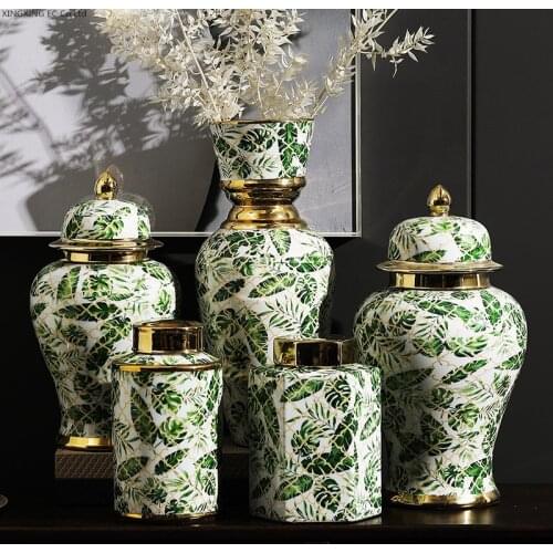 Home Decoration Flower Vase with Lid Ceramic Storage Jar Creative Golden Vase Modern Living Room Office Desktop Furnishings