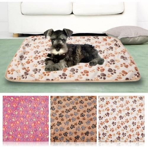 Soft Coral Fleece Pet Dog Mat Paw Footprint Washable Pet Blanket Touch Warm Sleeping Beds For Small Medium Dogs Cat Pet Tools