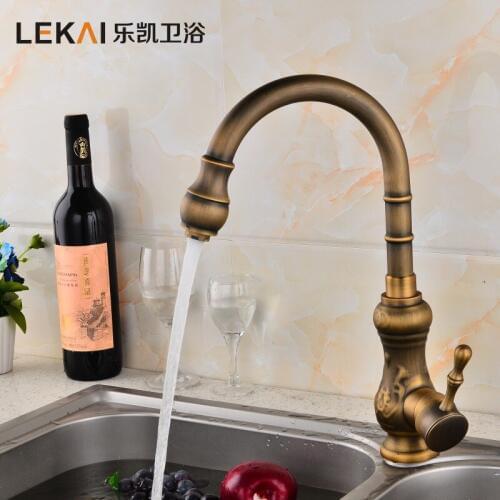 Single hot and cold water tank faucet can be rotated vegetable basin leading European style retro vertical kitchen faucet
