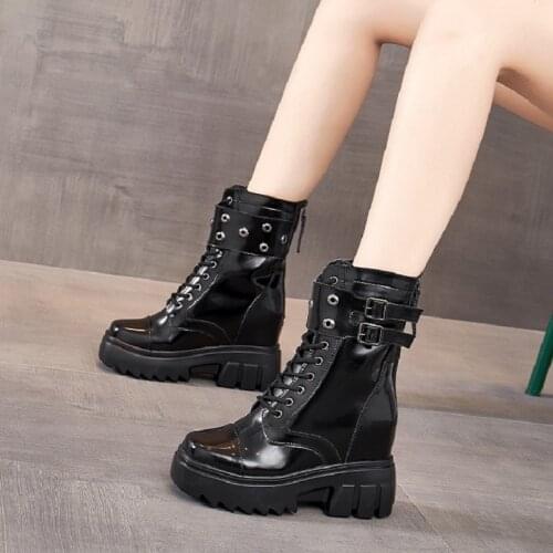 Spring Autumn New Korean Style Height Increasing Platform Buckles Rivet Genuine Leather Women Ankle Short Equestrian Boots 1217
