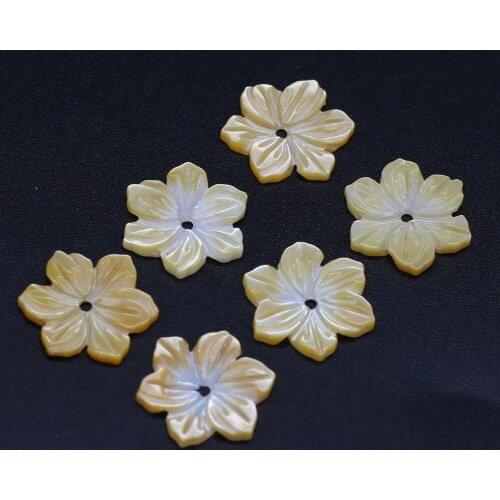 4PCSNew Fashion Natural Sea Water Petal-shaped Shell Charms Loose Beads for Jewelry Making Bracelet DIY Necklace Accessories15Mm