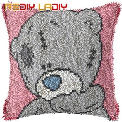 Latch Hook Cushion Tiger & Bear Pillow Case Crochet Hobby & Crafts DIY Yarn for Embroidery Art Cushion Cover Sofa Bed Pillow