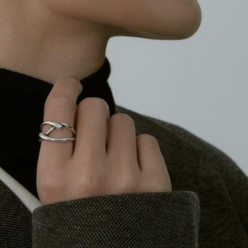 U-Magical Japanese Twist Rope Cross Hollow Out Ring for Women Silver Color Metal Open Adjustable Index Finger Ring Jewelry