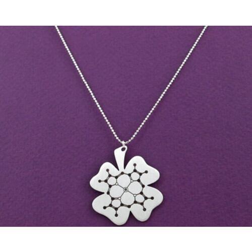 Clover with chlorophyll molecule - Chemistry gift - silver four leaf clover - st. Patricks necklace - science - plant necklace