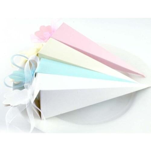 10 Pcs/set Creative European Style Cones Favour Gift Box Long Triangles Shape Sweet Candy Box for Wedding Birthday Party Decors