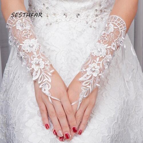 Bridal Wedding Gloves Bridal Lace Embroidered Drilling Gloves Fingerless Open Gloves Wedding Accessories ST035