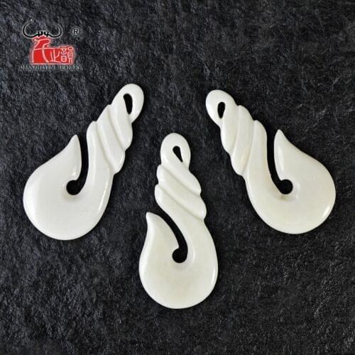 3PCS Handmade Carved Yak Bone FISHHOOK Maori Pendant New Zealand Style Bone white Beads DIY Jewelry Accessory 48mmX22mm