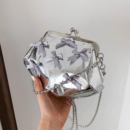 Chic Silver Cute Lady Party Clutch Bowknot Decoration Casual Women Purses and Handbags Wedding Chain Shoudler Bag Designer 2021