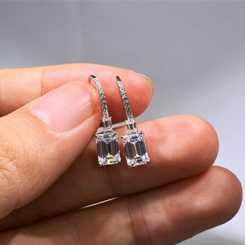 Huitan Simple and Elegant Womens Dangle Earrings with Rectangle Cubic Zirconia Pendant Luxury Fashion Female Jewelry Wholesale
