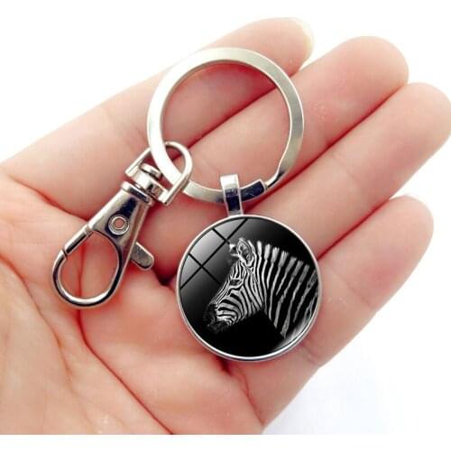 WG 1pc Vintage Animal Zebra Pendant Keychain Time Gem&stone Keyring For Women Bag Pendant Jewelry Trinket Mens Car Key Ring