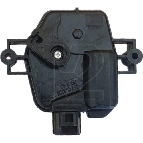 TAILGATE BOOT DOOR LOCK ACTUATOR for MITSUBISHI SHOGUN PININ 1998-2006 MR335711 COMBINATION LIGHT FITS PAJERO IO / MONTERO IO