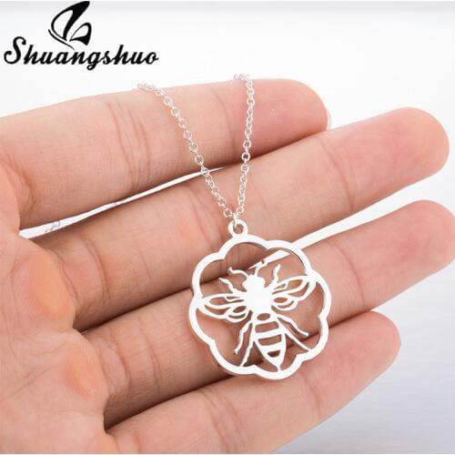 Shuangshuo Handcrafted Brushed Metal Bumble Bee Necklace Women Animal Hollow Bee Necklaces & Pendants Gold Chain Necklace Choker