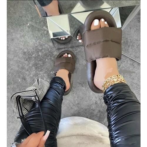 Summer Womens Slippers Fashion Solid Color Outdoor Womens Shoes Casual Flat Sandals Plus Size 43