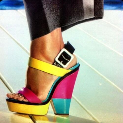 Retro Chunky Heel Luxury Brand Fashion Platform Sandals Summer Party Wedding Bright Color Shoes Women Strange Style Heels Sandal