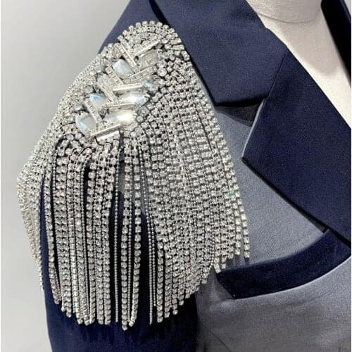 2PCS Gold Rhinestone Shoulder British Style New Brooches Strap Tassel Rivet Epaulet Epaulette Shirt Singer Compere Stage Jewelry