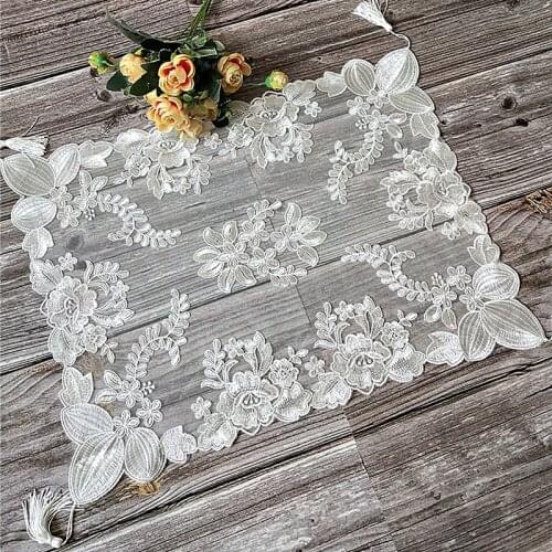 French Style Embroidery Flower Pendant Table Mat Bedroom Study Office Closet Computer Cover Cloth Christmas Party Decoration