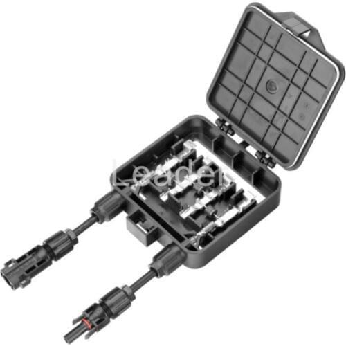 2 pcs/lot Top quality 4 way PV Junction Box Combiner Boxes for Solar Energy System, 3 Diodes Solar JB with Connector XH0200
