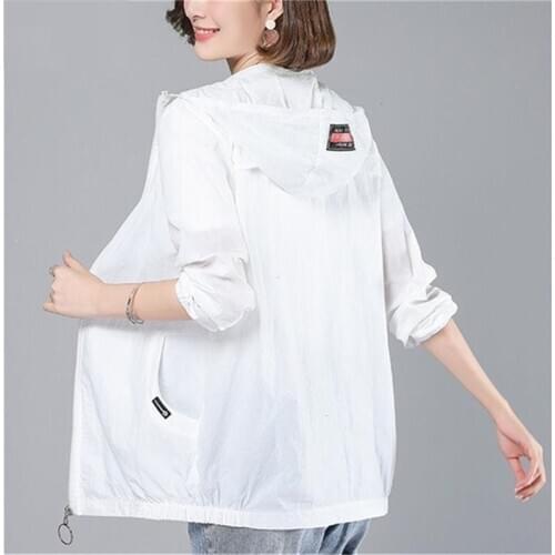 2020 New Summer Womens Jacket Hooded Thin Coat Sun Protection Jacket Long Sleeve Casual Windbreaker Female Outwear Plus Size