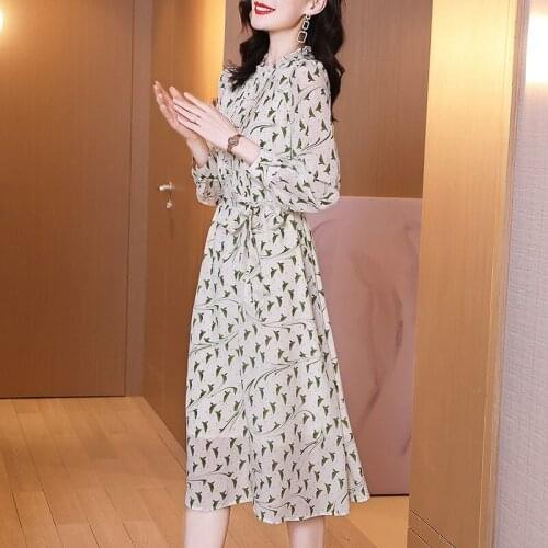 Genuine silk dress with high grade temperament