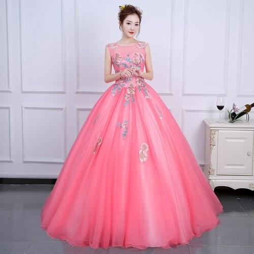 Vintage Sleeveless Quinceanera Dresses 2021 Tank Party Dress With Lace Up Flower Embroidery Ball Gown Customize Color Vestidos