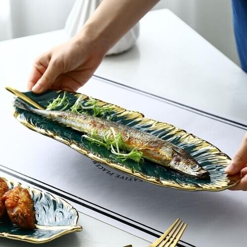 Gold-Plated Ceramic Tray Dark Green Feather Banana Leaf Shape Plate Snack Storage Tray SCVD889