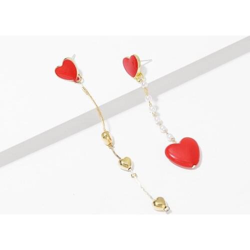 Korean Girl Earrings 2021 Fashion New Little Red Heart Asymmetric Creative Personality Girl Long Personality Earrings Oorbellen