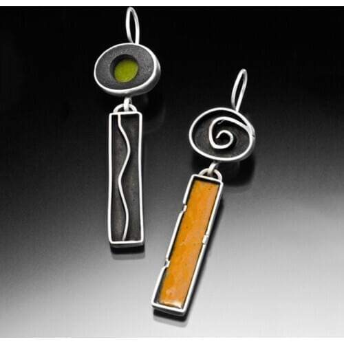 Vintage Asymmetric Orange Paint Tribal Earrings Female Ethnic Metal Twisted Green Ornament Boho Drop Earrings Jewelry