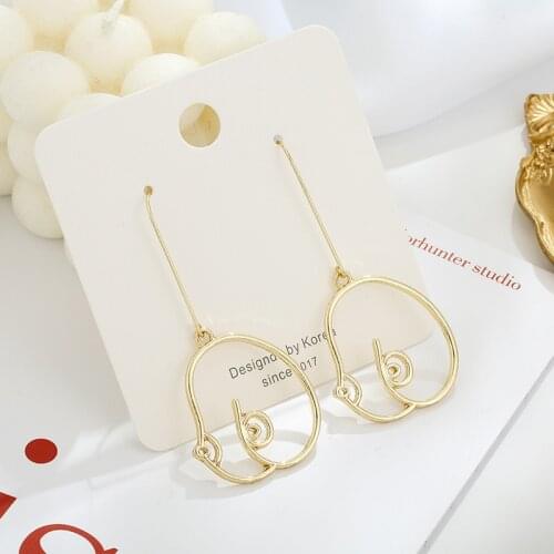 RZ113 New Exaggerated European And American Popular Hook Hollow Simple Earring Ear Clip