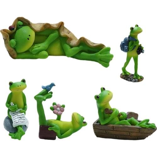 Frog Figurine Animal Green Frogs Statue Ornament Home Office Cabinet Decor