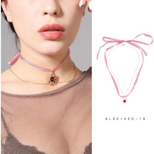 Different Types Crystal Leaf Tree Waterdrop Moon Flower Pendant Necklace Sweet Plaid Chain Lace-up Necklace Collares