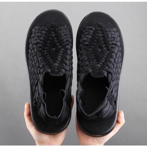 Summer New Style Men knitting Flat Casual Personality Fashion Comfortable Slippers Men Non slip Holidays Beach Flat Sandals