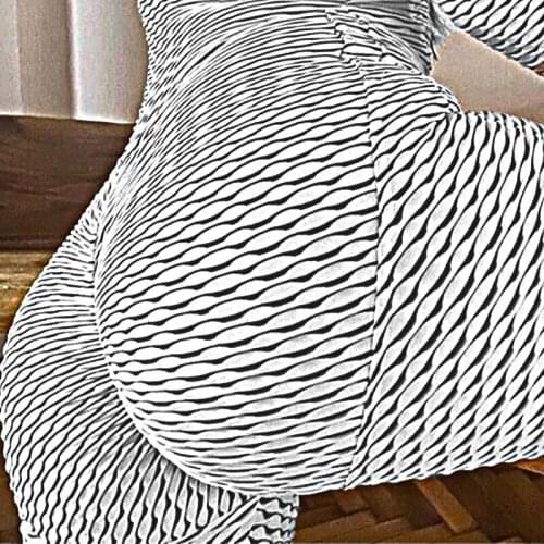 INFILAR Yoga Cropped Pants Scrunch Butt Leggings For Fitness Capris Pants 3/4 Length Running Pants Workout Clothes For Women