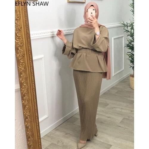 Women Islamic Clothing Muslim Suits Middle East Dress Suit Fashion Long Sleeve Sashes Top & Pleated Skirt Modest 2 Piece Set