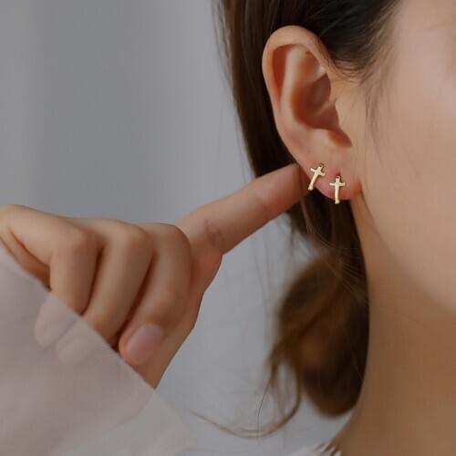 925 Sterling Silver Earring Fashion Simple Cross Ear Ring Ear Bone Car Flower Personality Punk Hip Hop Boy Girl Silve Ear Jewelr