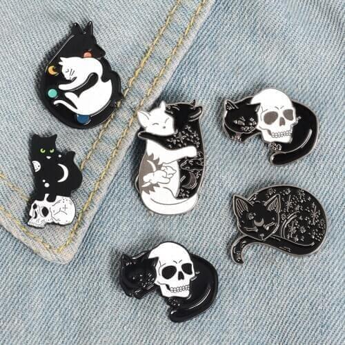 Punk Mystical Witch Cat Skull Enamel Pins Moon and Stars Cat Brooch Backpack Skeleton Button Badge Jewelry Gift for friends