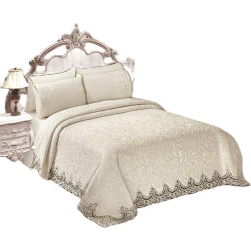 Haspen Blankets