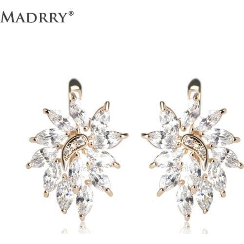Madrry Copper Metal Stunning Stud Earrings Snowflake Shape Cubic Zirconia Pretty Girls Ear Piercing Joias Ouro Brincos Wedding