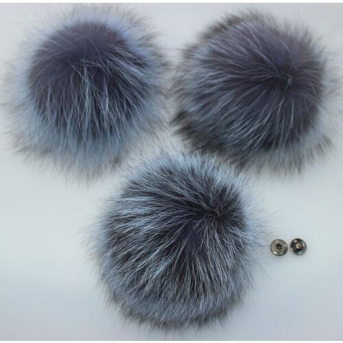 2pcs/ lot DIY 15cm Silver Fox Fur pompoms fur balls for knitted hat cap beanies and keychain and scarf real fur pom poms