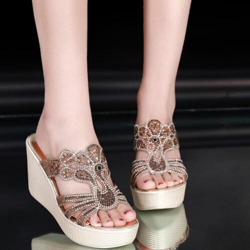 Dropshipping 2021 Sandals Platform Wedges High Heels Slippers Creepers Rhinestone Women Slides Flip Flops Peep Toe