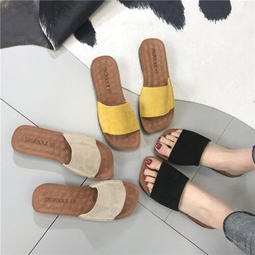 2021 New Womens Summer Flat Heel Sandals Anti-Slip Genuine Leather Outdoor Slippers Beach Sandals Fashion Slides