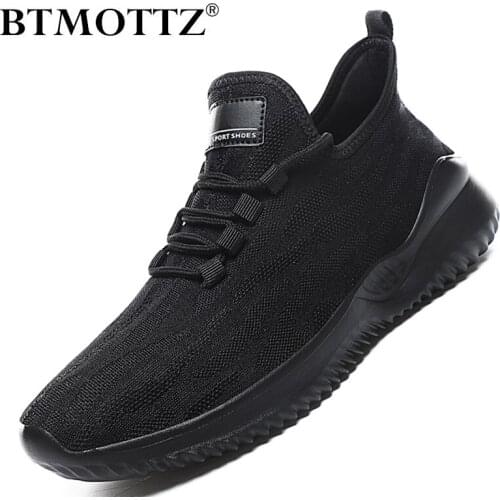 Mesh Men Casual Shoes Lightweight Sneakers Lace-up Men Outdoor Walking Shoes Breathable Mens Trainers Designer Shoes for Couples