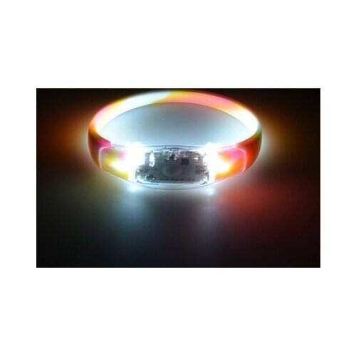 800pcs/lot Vibrate & Button & Voice Control Camo Silicone LED Bracelet Sound Activated Glow Bracelet For Party Clubs Concerts