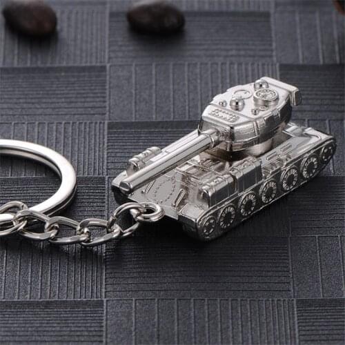 Creative Mens Keychain Popular Game WOT World Of Tanks Keychains Tank Pendant Key Ring Chain Man Souvenirs Gift Keychain Ring