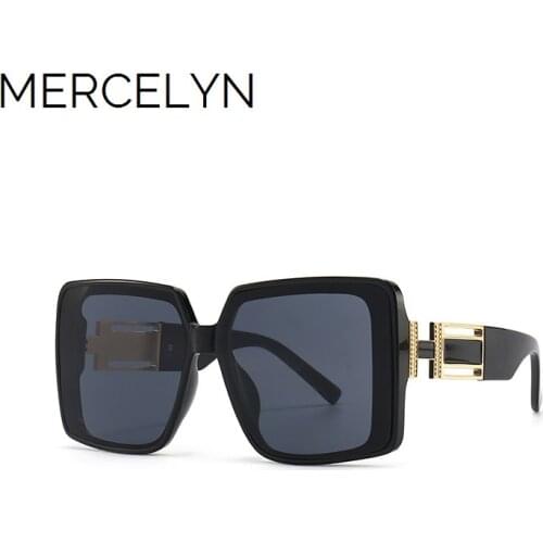 Glamour Fashion Sunglasses for Women and Men Luxury Designer Brand Glasses Square Gradient Vintage Shades