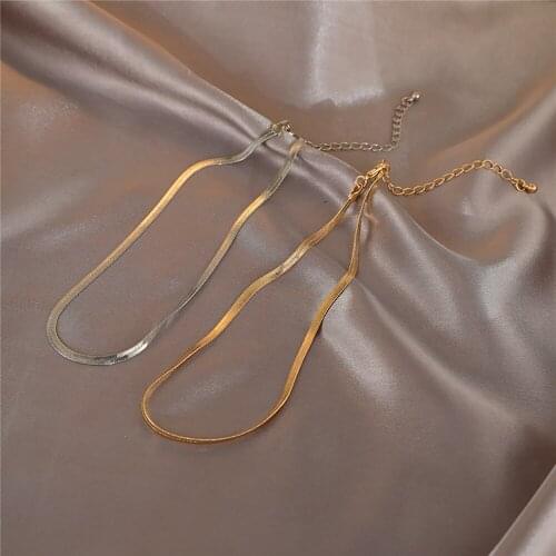 New Fashion Design Clavicle Chain Necklace Simple Snake Bone Necklace Womens Jewelry Accessories Jewelry Wholesale