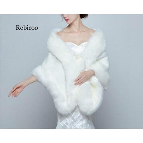 Womens Winter Faux Fur Long Wedding Shawl Warm Cape for Wedding Faux Fur Wedding Party Wrap Bolero Wedding Shawl Party Cape